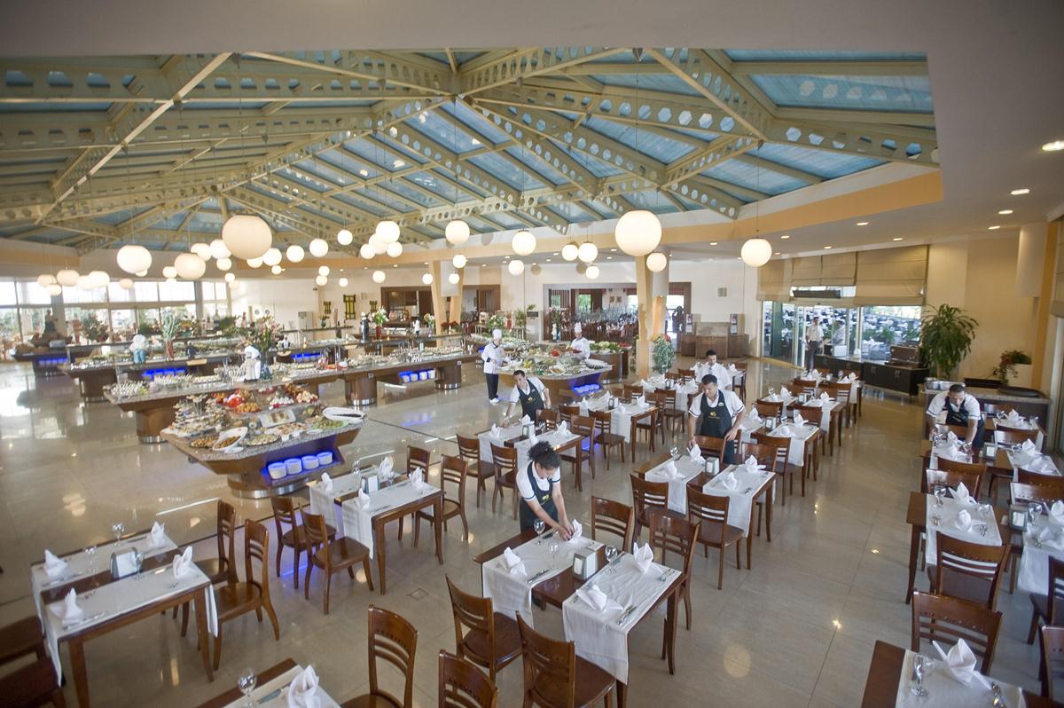 crystal paraiso verde resort and spa all inclusive