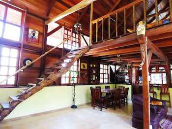 Crystal Paradise Resort,San Ignacio>>Belize,3 star