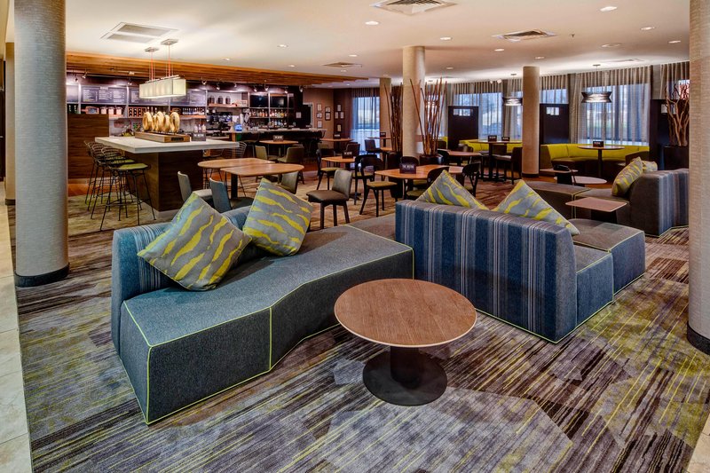 courtyard by marriott alexandria