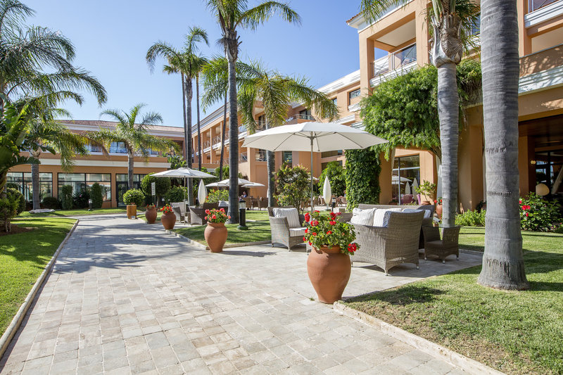 hipotels barrosa palace and spa