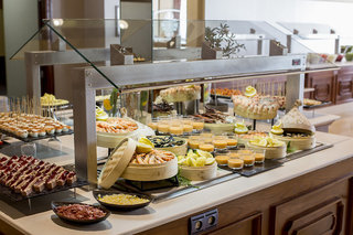 hipotels barrosa palace and spa