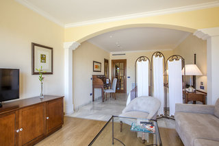 hipotels barrosa palace and spa