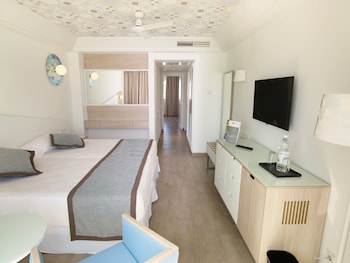 Hotel Riu Gran Canaria - All Inclusive,Near Meloneras Beach,4 star