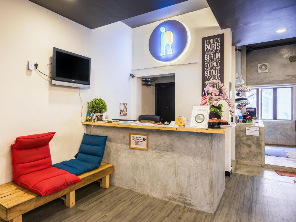 revopackers beds and bunks