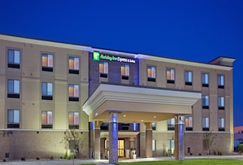 Holiday Inn Express & Suites Airport - Lincoln By Ihg,Nebraska>>Lincoln,3 star
