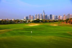 Address Montgomerie,Emirates Hills>>Dubai,5 star