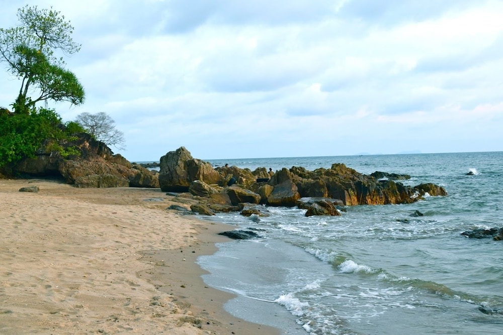 the narima bungalow resort