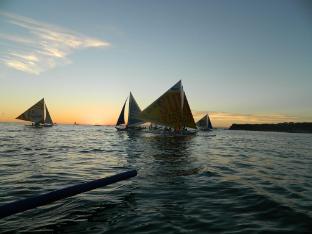 boracay travelodge beach resort