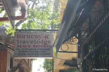 boracay travelodge beach resort
