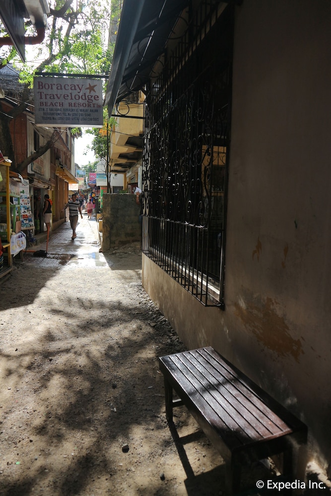 boracay travelodge beach resort