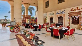 Hilton Pyramids Golf,Cairo>>6Th Of October City,5 star