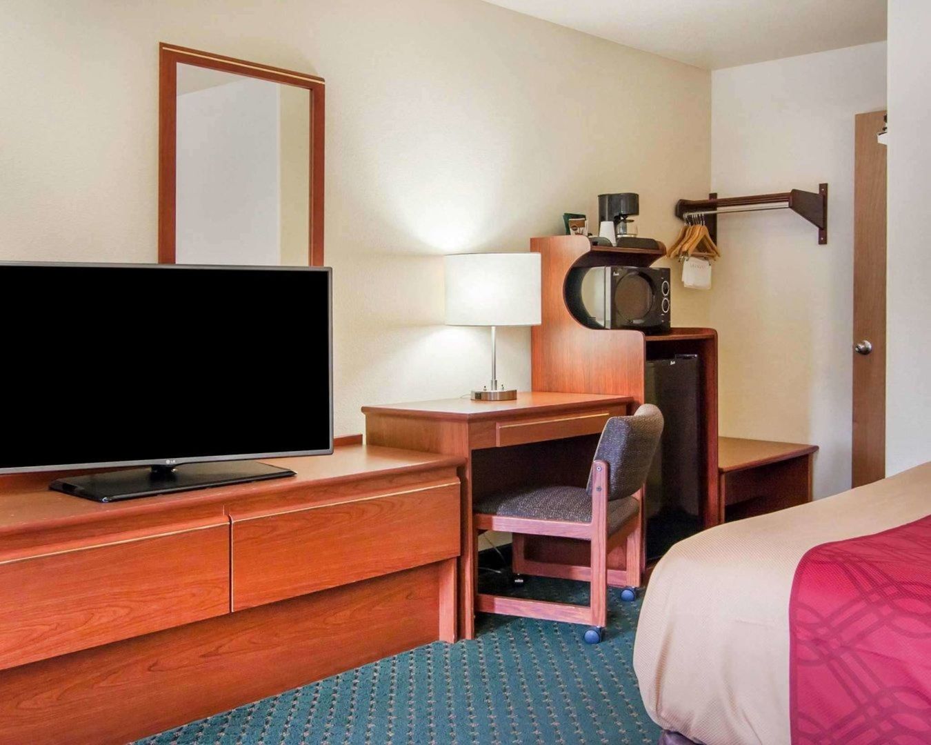 econo lodge portland city center