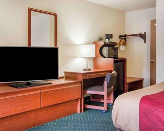 econo lodge portland city center
