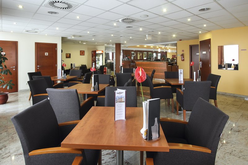 airport hotel budapest