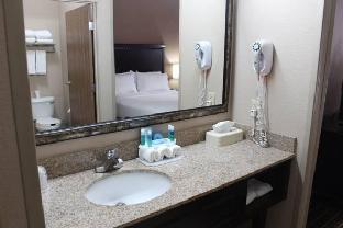 holiday inn express kansas city liberty by ihg