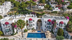 la brezza suite and hotel