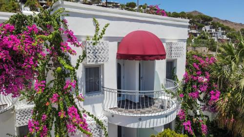 la brezza suite and hotel