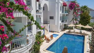 la brezza suite and hotel