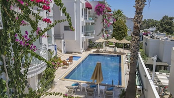 la brezza suite and hotel