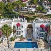 la brezza suite and hotel