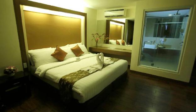 the ritz hotel at garden oases