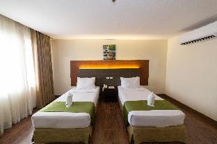 the ritz hotel at garden oases