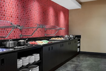 Buffalo Marriott Niagara,Buffalo>>Amherst,4 star