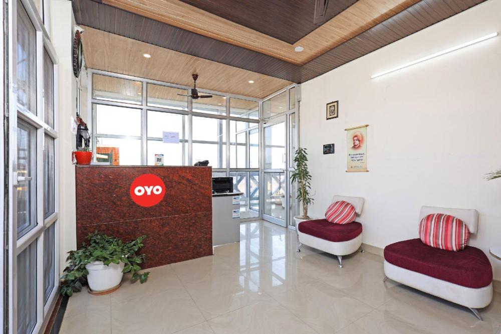 super hotel o jamrani formerly white house