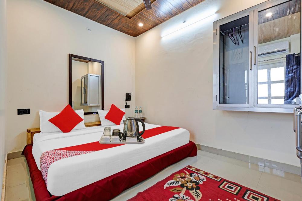 super hotel o jamrani formerly white house