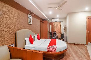 Hotel Grandeur,India>>Hyderabad,3 star