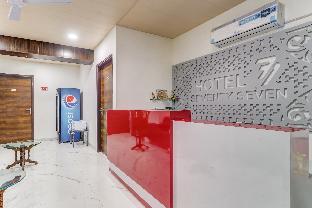 townhouse 687 hotel 77