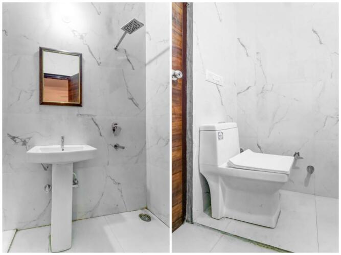 townhouse 687 hotel 77