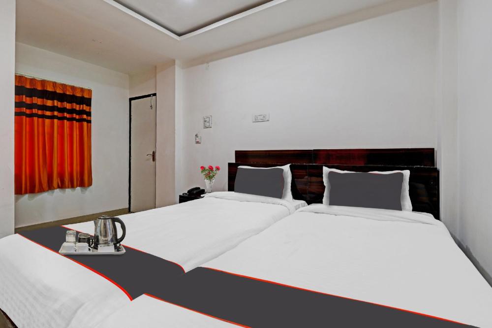 super collection o rani gate guwahati formerly lakhi guest house