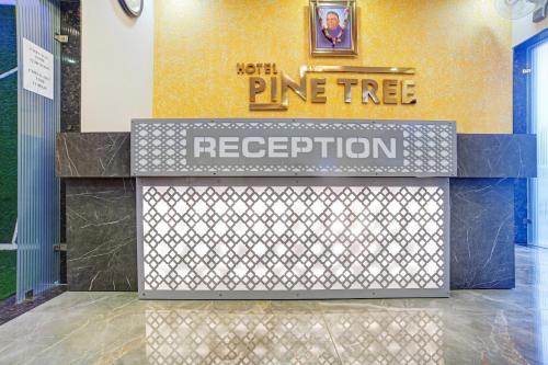 Super Townhouse Pine Tree,India>>Indore,4 star