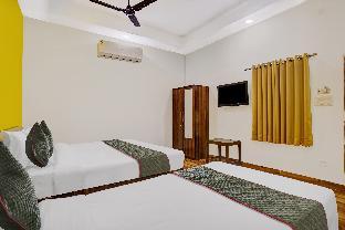 super townhouse pine tree