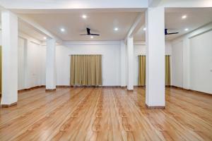 super townhouse pine tree