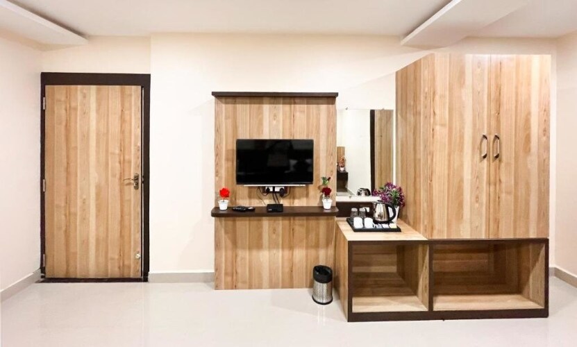 Geet Kavya Inn,India>>Bhopal,3 star