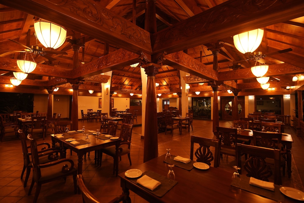 gokulam grand resort and spa