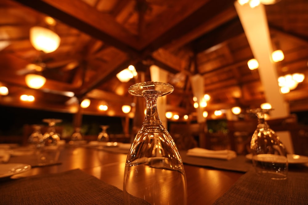 gokulam grand resort and spa