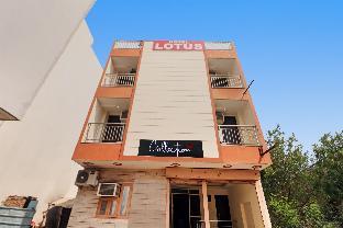collection o hotel lotus near dwarka sector 9 metro station