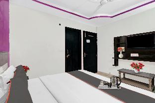 collection o hotel lotus near dwarka sector 9 metro station