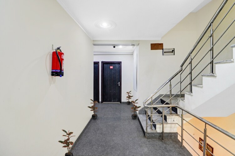 collection o hotel lotus near dwarka sector 9 metro station