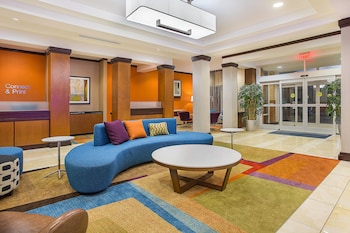 fairfield inn and suites by marriott louisville east