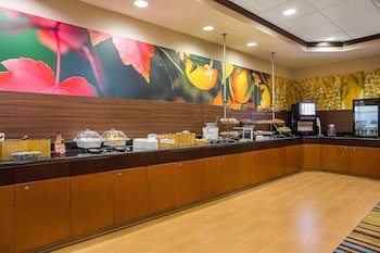 fairfield inn and suites by marriott louisville east