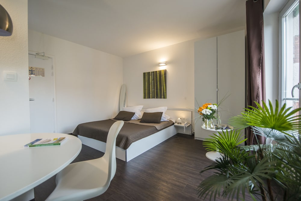 hotel des capucins