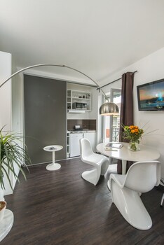 Hotel Des Capucins,Cordes>>Chaspuzac,3 star