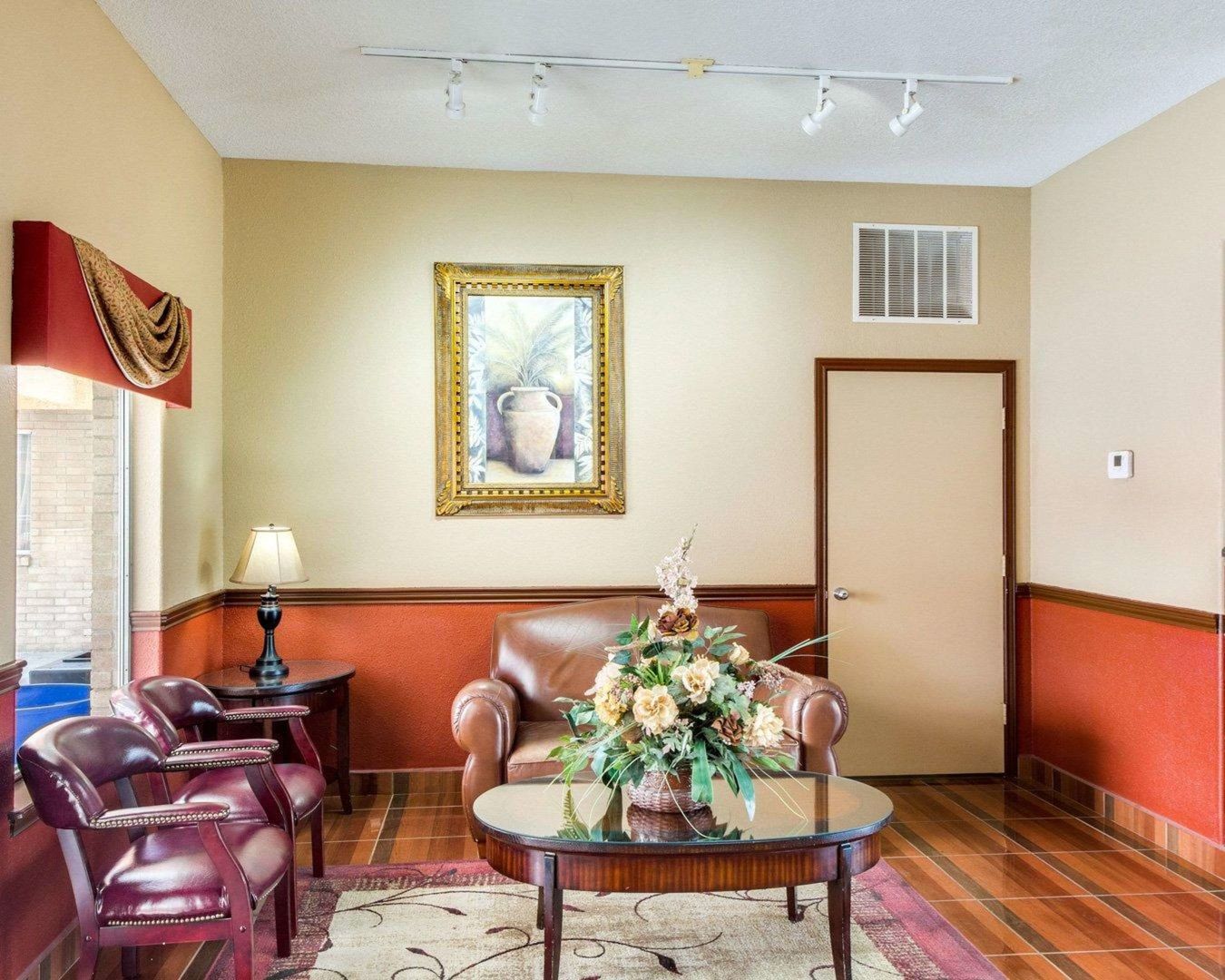 econo lodge inn and suites eagle pass