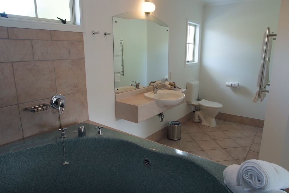 silver fern rotorua suites and spa
