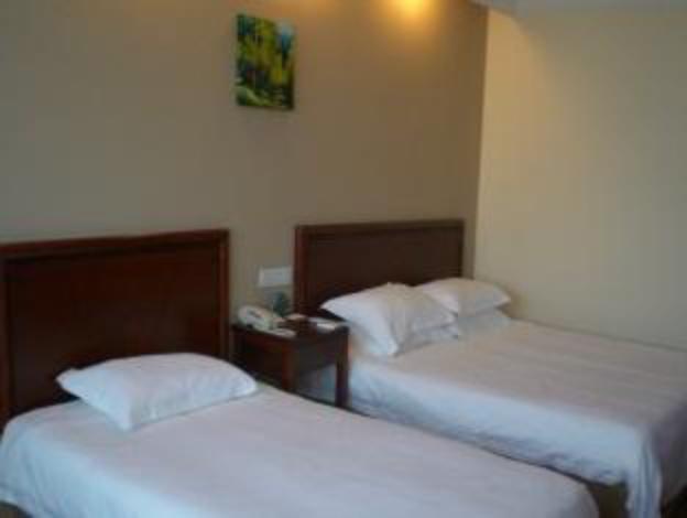 greentree inn yizheng zhenzhou east road