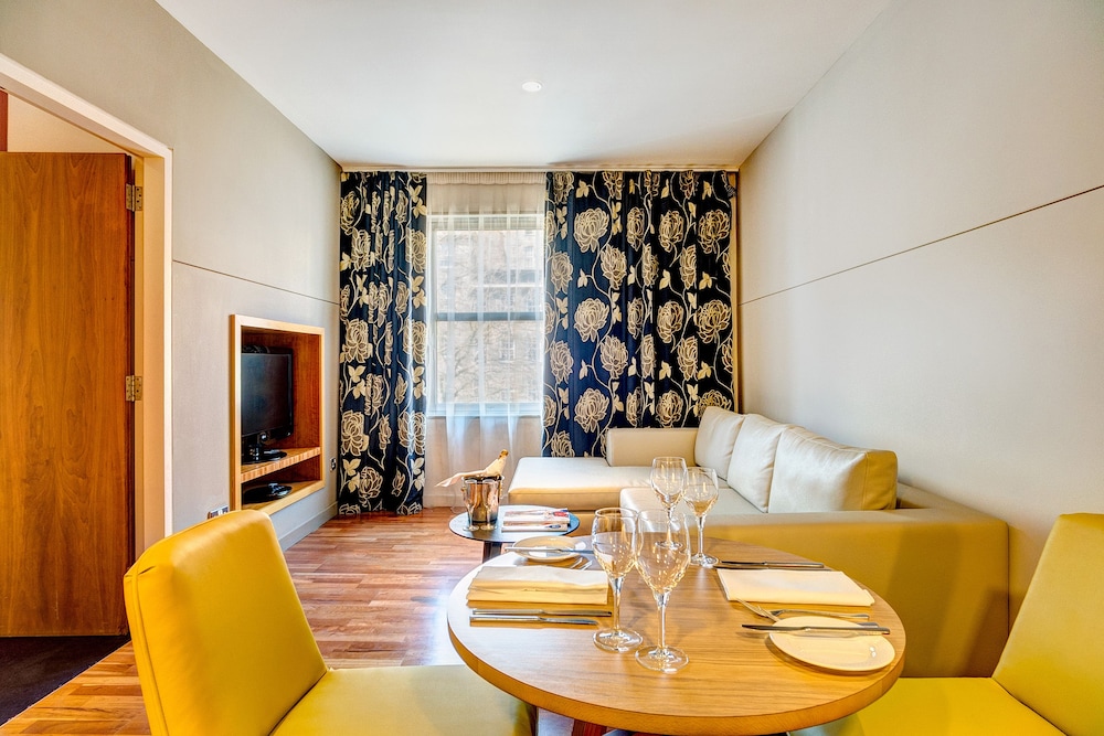 apex city of edinburgh hotel